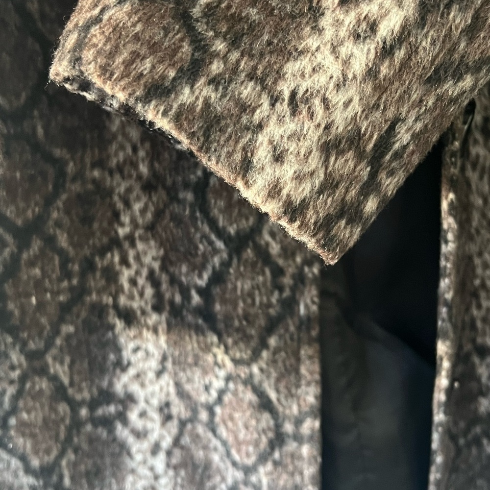 Bernardo Leopard Patterned Jacket - Picture 4 of 5